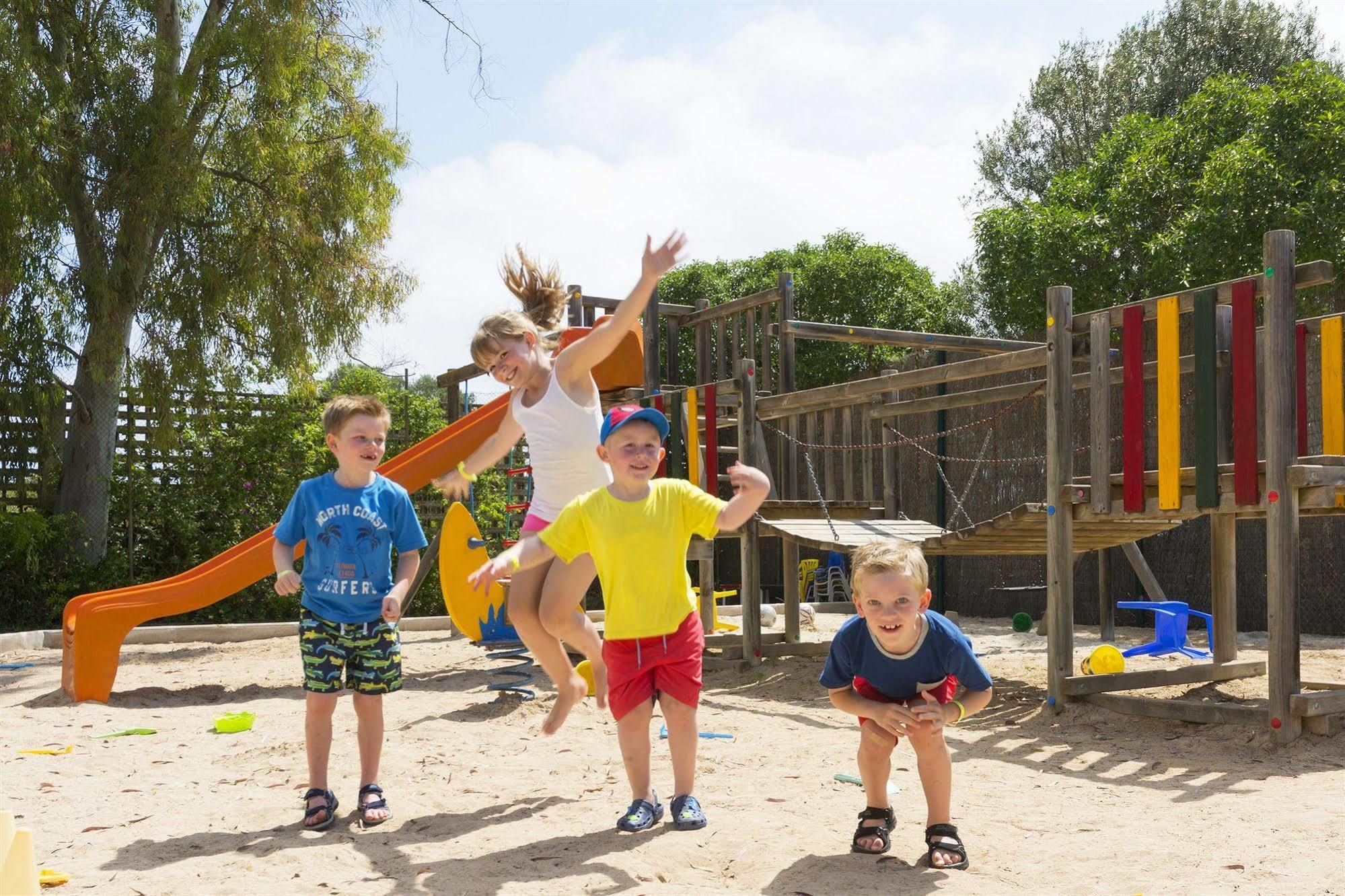 Hsm Canarios Park Calas de Mallorca Luaran gambar